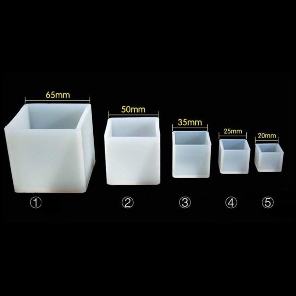 CUBE PAPER WEIGHT / CASTING MOULD SET
