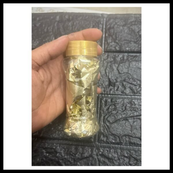 LIGHT GOLDEN GLITTERY FOIL FLAKES