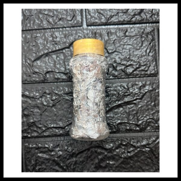 SILVER GLITTERY FOIL FLAKES