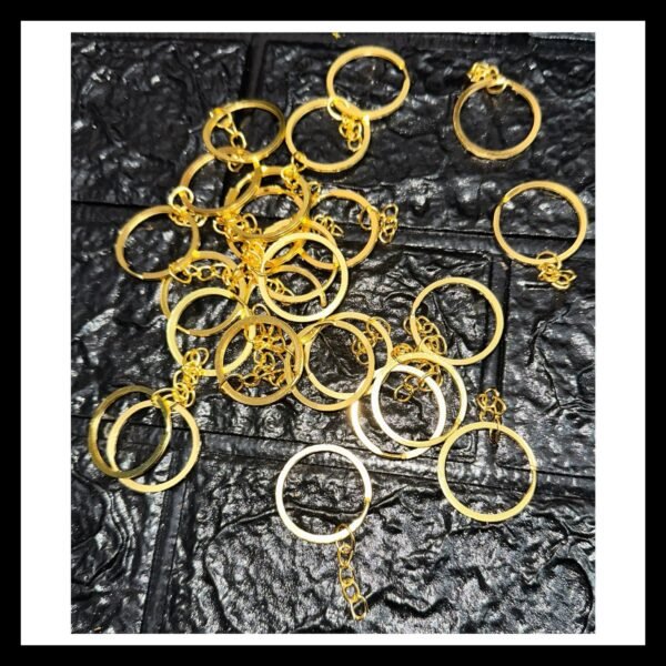 GOLD KEYCHAIN