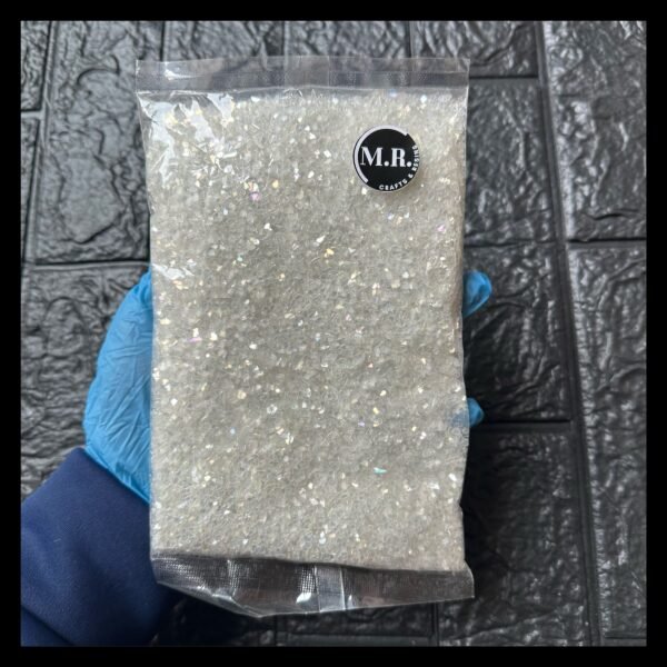 TRANSY WHITE RAINBOW CHIPS STONE (450 GM)
