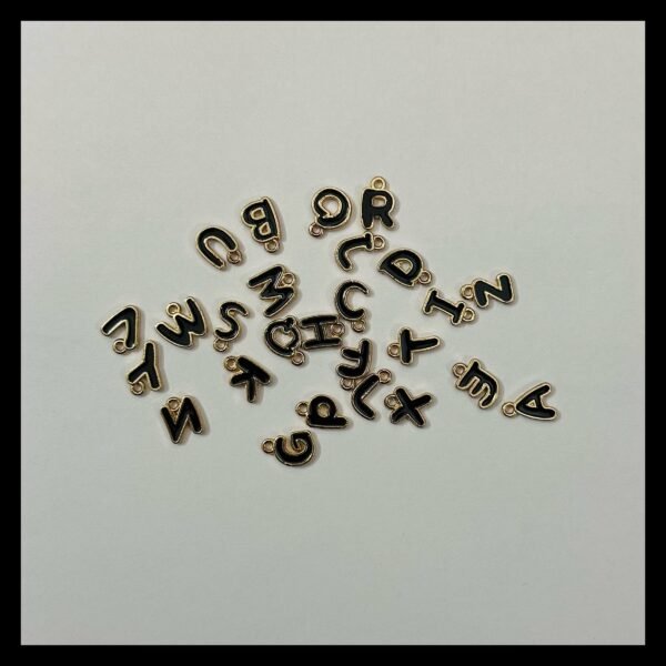 ALPHABET CHARM SET BLACK (26 LETTERS)