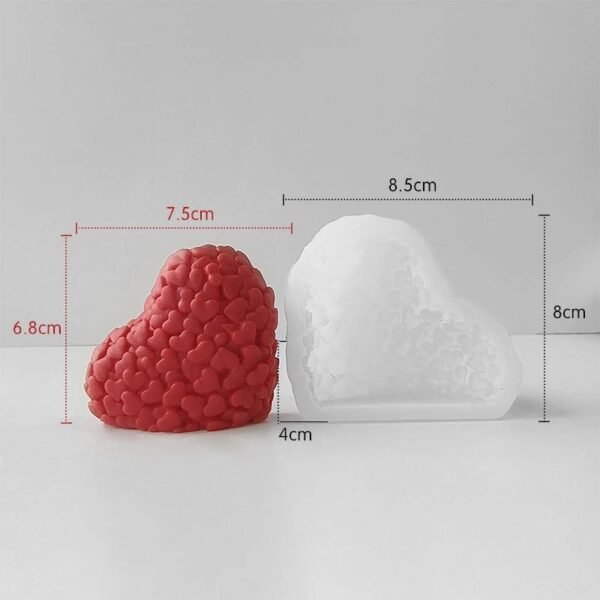 3D HEARTS IN HEART MOULD
